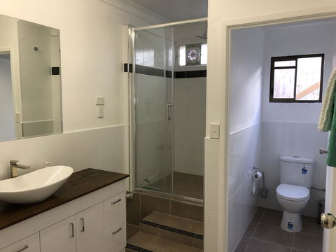 Airlie Getaway Unit 3 - Accommodation Georgetown 2