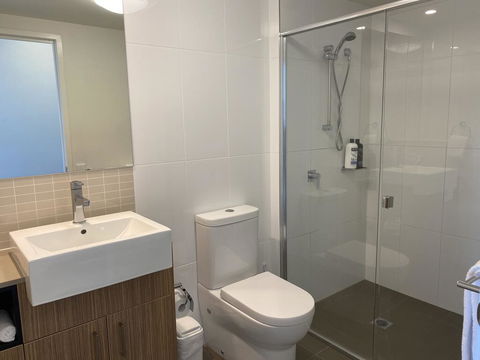 Airtrip Apartments On River Street, Mackay - Accommodation Georgetown 2