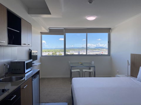 Airtrip Apartments On River Street, Mackay - Accommodation Georgetown 3