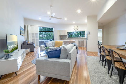 Ait Shona - Happy Place. Apt 10 Haven On The Park - Accommodation Georgetown 0
