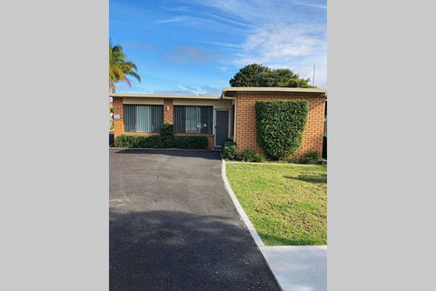 Albatross - Unit 6 - Accommodation Georgetown 3
