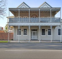 Albury Suites - Waterstreet - Accommodation Georgetown