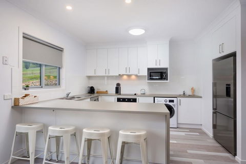 Albury Yalandra Apartment 2 - Accommodation Georgetown 1
