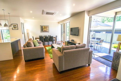 Alegria - Accommodation Georgetown 1