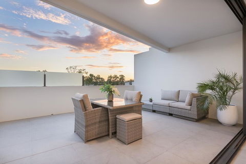 Allure Mooloolaba - Accommodation Georgetown 2