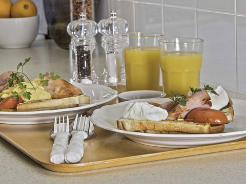 Almare Tourist Motel - Accommodation Georgetown 0