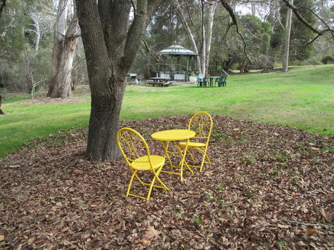 Alpine Park Riverside Cottages - Accommodation Georgetown 1