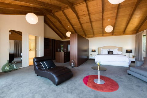 Altitude 261 - Accommodation Georgetown 2