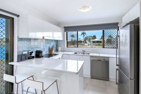 Amazing Modern Apartment On The Canal - Accommodation Georgetown 0