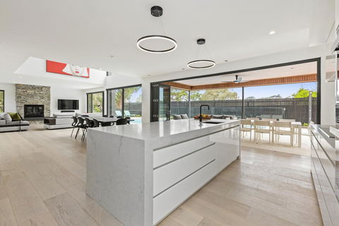 ANCHORAGE - MOUNT MARTHA - Accommodation Georgetown 1