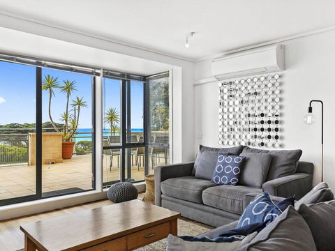 APARTMENT 12 PACIFIC APARTMENTS- Across From The Pier - Accommodation Georgetown 2