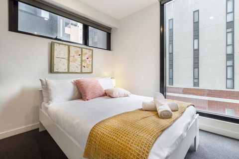 Apartment On BOURKE St - HEART Of Melbourne CBD. - Accommodation Georgetown 2