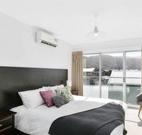 APOLLO 13 STUDIO - free wifi opposite beach - Accommodation Georgetown