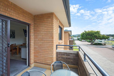 Apollo Unit 13 - Accommodation Georgetown 1