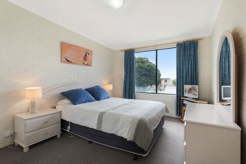 Apollo Unit 13 - Accommodation Georgetown 3