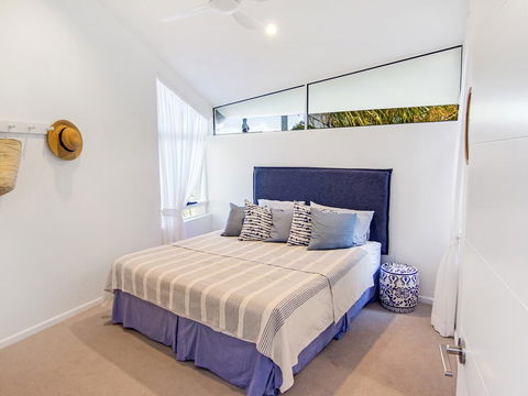 Aqua Promenade Beachfront Holiday Apartments - Accommodation Georgetown 3