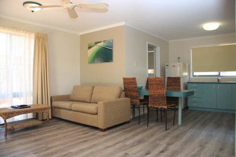 Aqua Villa Holiday Apartments - Accommodation Georgetown 1