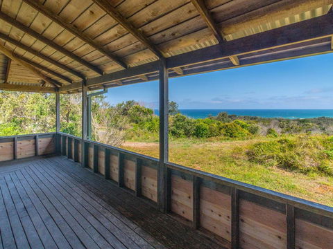 Aqualuna- Excellent Surfing Beaches. - Accommodation Georgetown 1