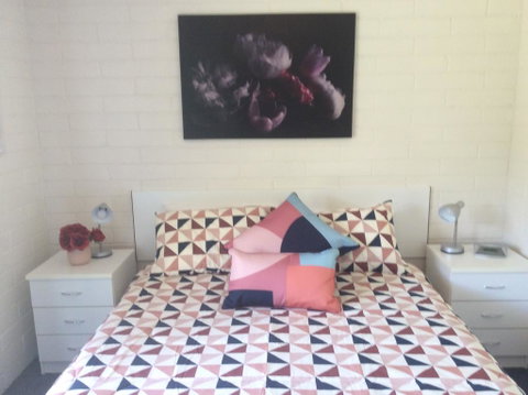 Aquarius Batehaven - Accommodation Georgetown 1