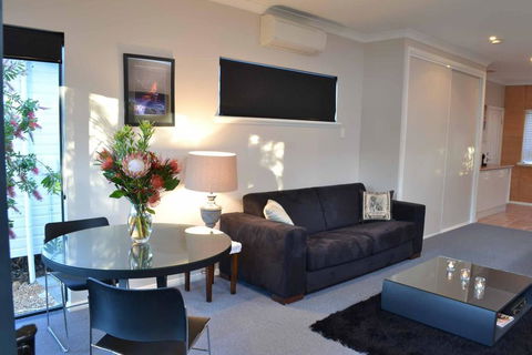 Aroha - Accommodation Georgetown 2