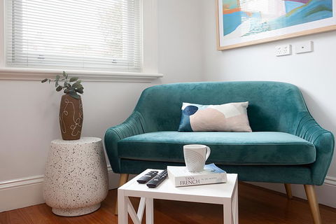 Art Deco Designer Studio In Lewisham - Accommodation Georgetown 1
