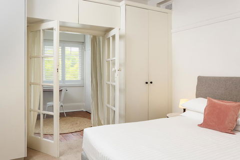 Art Deco Oasis Minutes From The City - Accommodation Georgetown 1