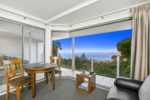Arthurs Views - Accommodation Georgetown 2