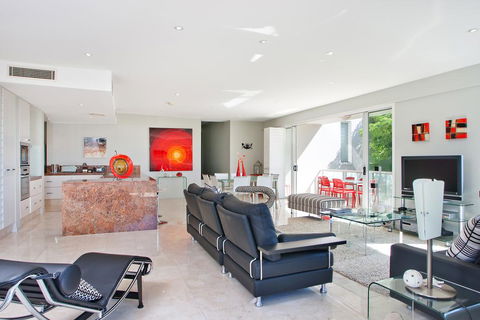 Artis, Noosa Heads - Accommodation Georgetown 1