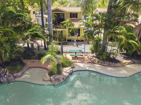 Ashmore Palms Holiday Village - Accommodation Georgetown 0