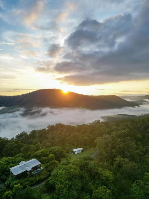 Luxurious Hinterland Guest House With HEATED POOL Sleeps 10 Brisbane Scenic Rim Gold Coast - Accommodation Georgetown 0