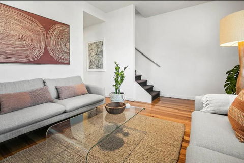 Luxury Norwood Retreat - Accommodation Georgetown 2