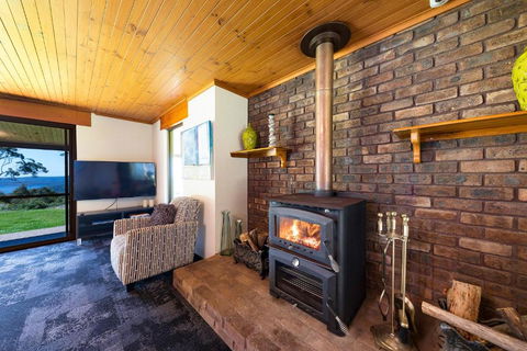 Magic Mountain At Smiths Lake - Accommodation Georgetown 2