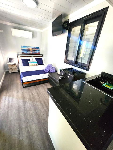 MAGNETIC CABIN Entire Studio On Magnetic Island - Accommodation Georgetown 2