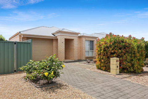 Majon - 11 Manning Ave, Encounter Bay - Accommodation Georgetown 0