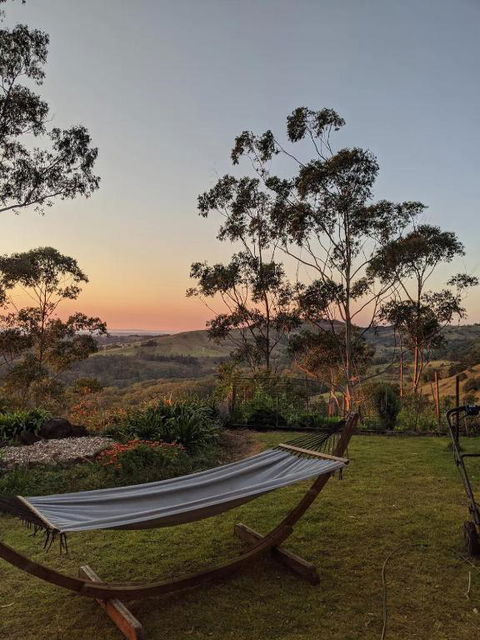 Maleny-Montville Cottages - Accommodation Georgetown 2