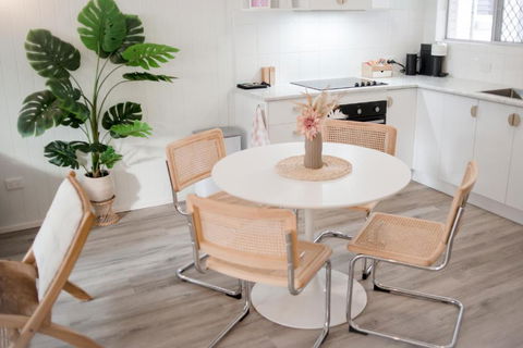 Malie - By The Sea - Accommodation Georgetown 0