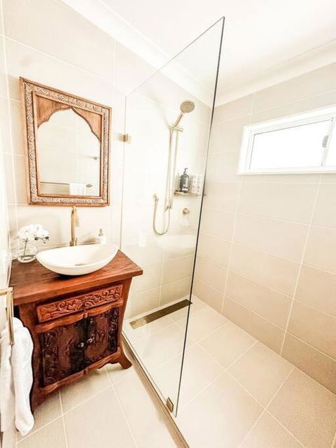 Mango Villa - Accommodation Georgetown 2