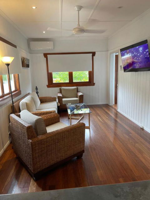 Manley St Suite - Accommodation Georgetown 2