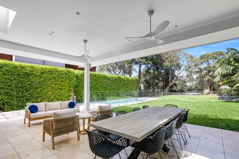 Manly Lagoon Hidden Gem Retreat - Accommodation Georgetown 0