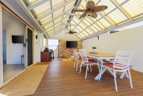 Manning Private Escape By Swan Bnb Management - Accommodation Georgetown 0
