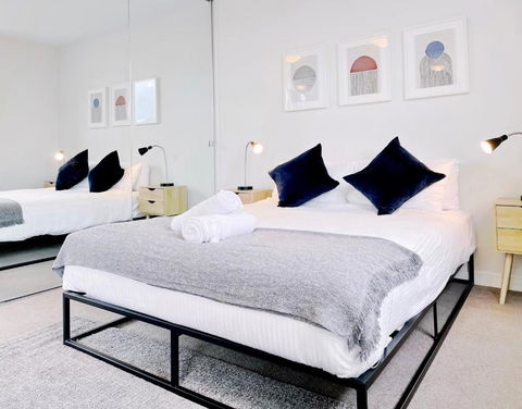 Merchant Apt By GoodLive - Accommodation Georgetown 3