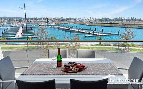 Marina Vista - Waterfront Apartment - Accommodation Georgetown 0