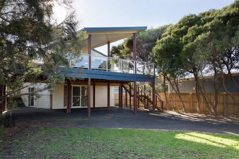Marlin Beach House At Smiths - Accommodation Georgetown 2