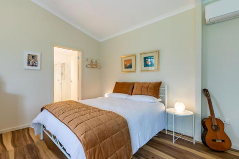 Meander Retreat - Garden Studio - Accommodation Georgetown 3