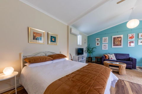 Meander Retreat - Garden Studio - Accommodation Georgetown 1
