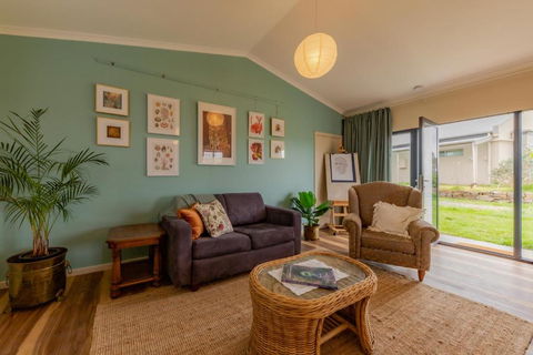 Meander Retreat - Garden Studio - Accommodation Georgetown 0