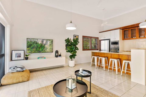 Melaleuca Hideaway - Beach Pool Free Parking - Accommodation Georgetown 2