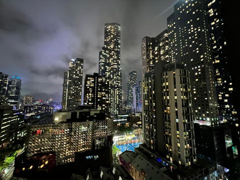 MelbCBD Central Large 3BR2BTH GymPool Heater - Accommodation Georgetown 1