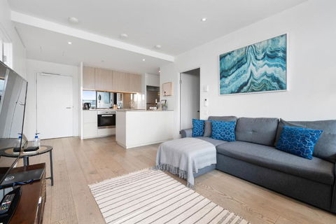 Melbourne Docklands Riverside Views - Accommodation Georgetown 3