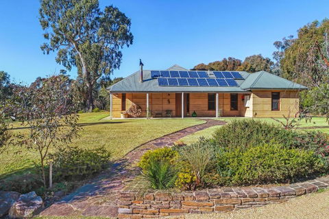 Melliodora - Relax, Unwind & Recharge - Accommodation Georgetown 0